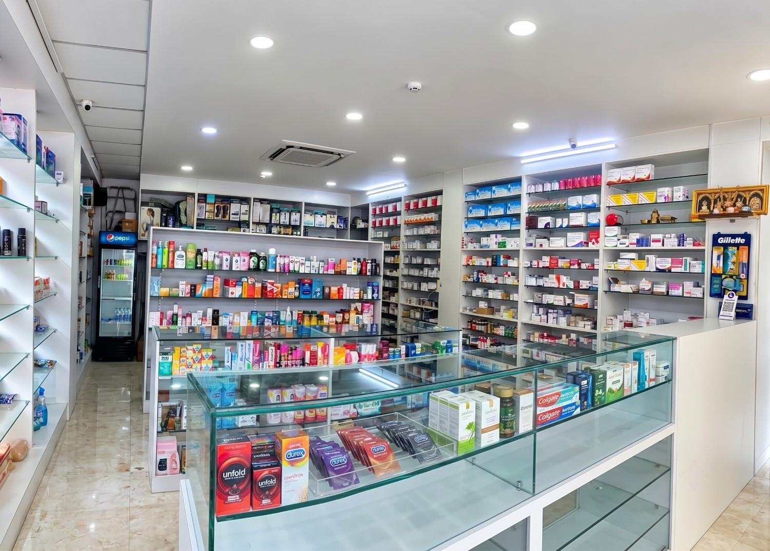 Unique Healthcare In-House Pharmacy Counter